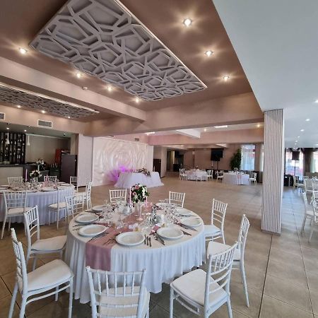 Teodora Palace Hotel روس المظهر الخارجي الصورة