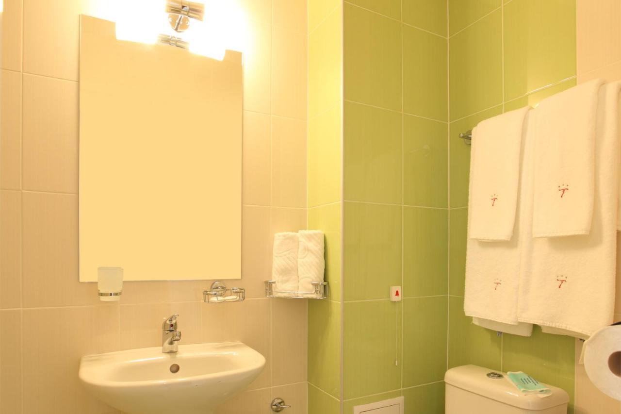 Teodora Palace Hotel روس المظهر الخارجي الصورة