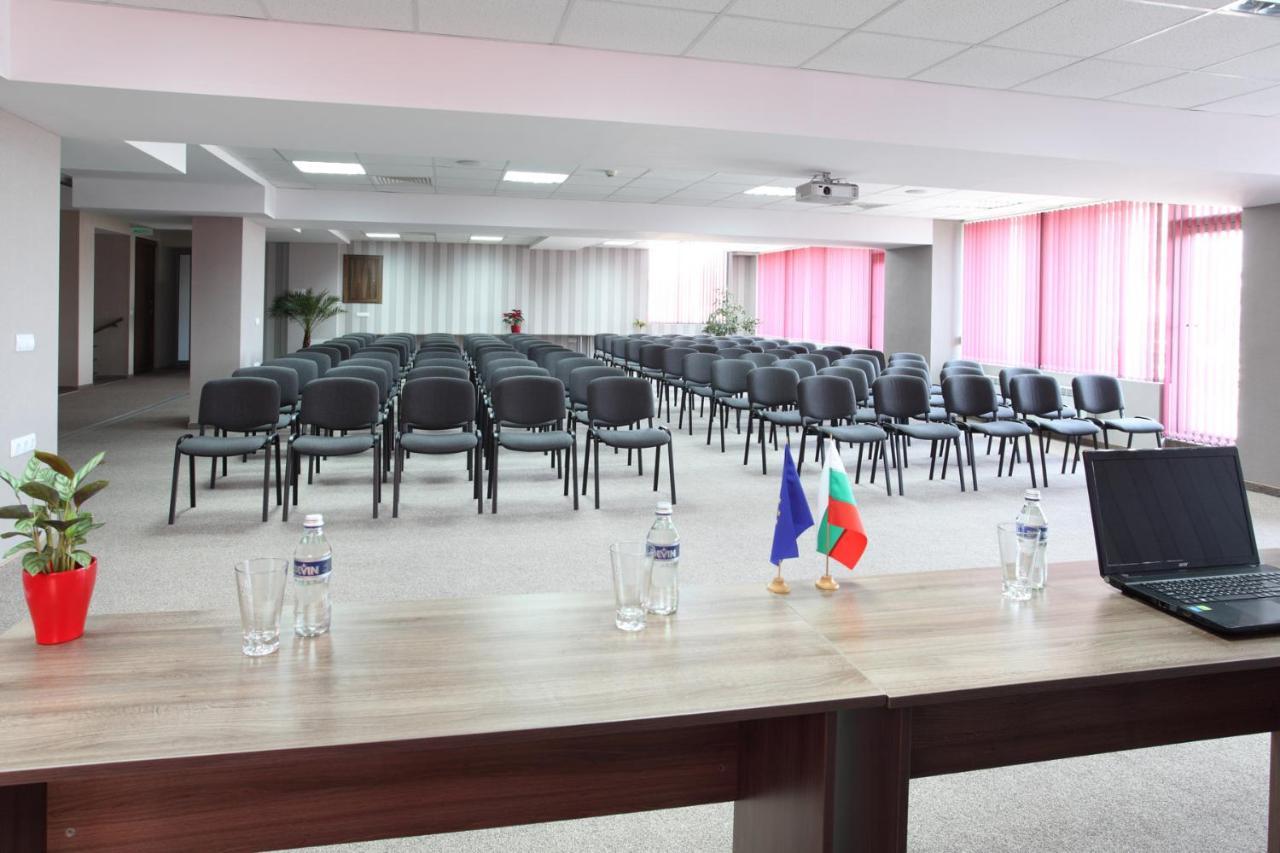 Teodora Palace Hotel روس المظهر الخارجي الصورة
